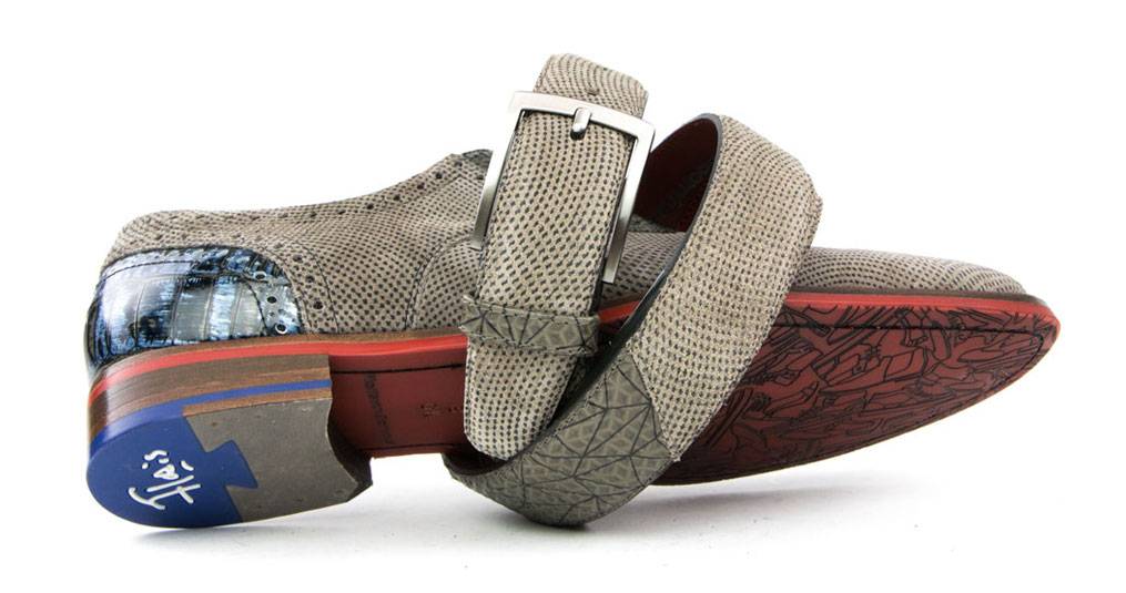 Trouwseizoen - Schoenen Voor De Bruidegom