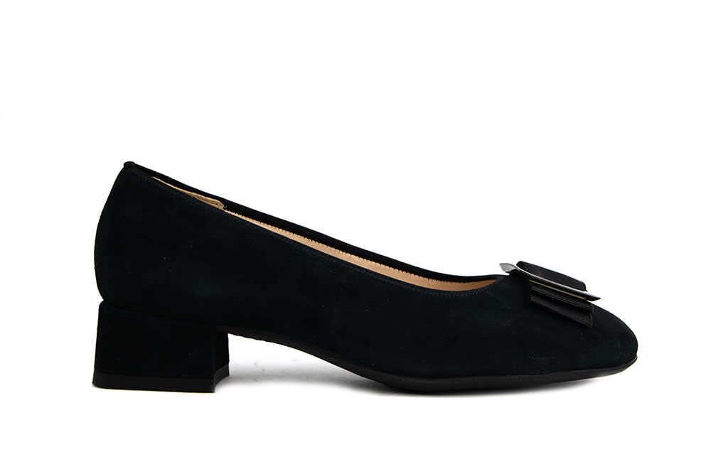Ara Pump Black Suede