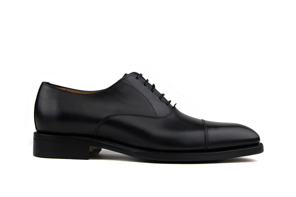 Berwick Veter Boxcalf Black Neus