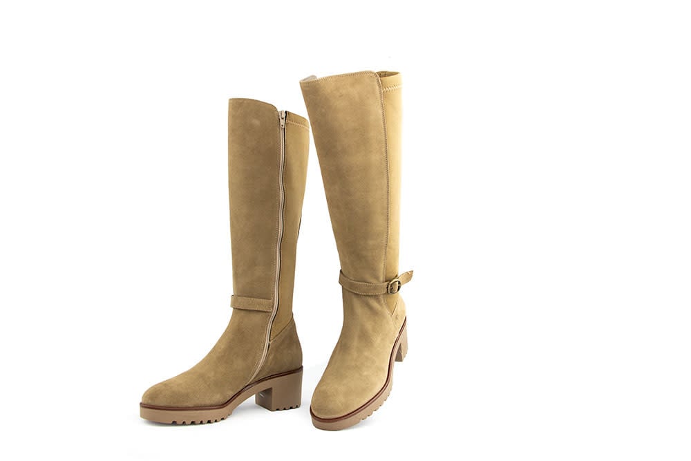 DL Sport Laars Tan Velour