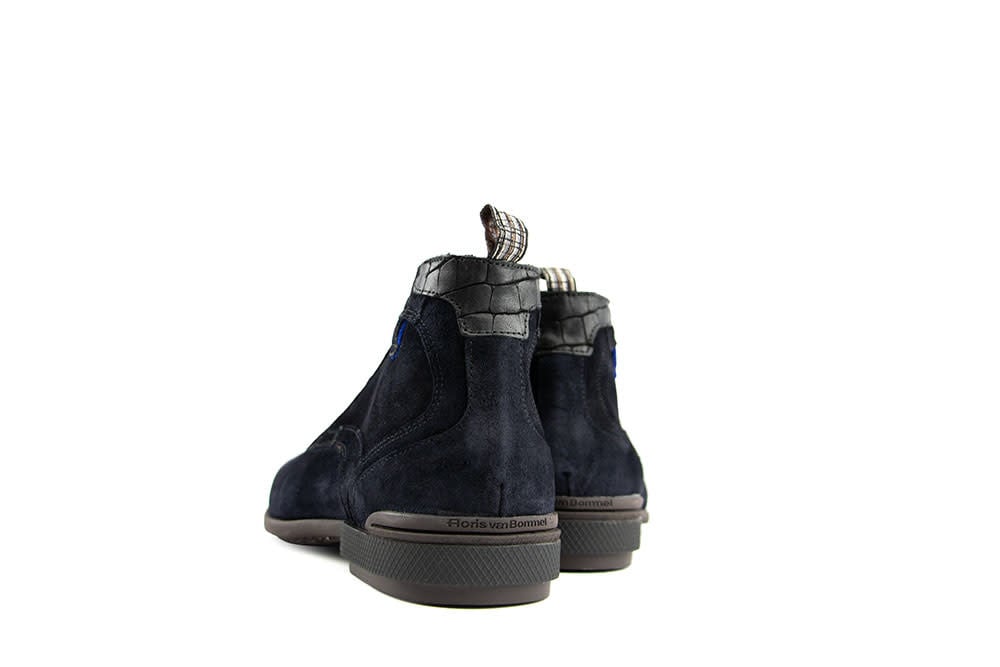 Floris van Bommel De Hakker 01.03 D.Blue