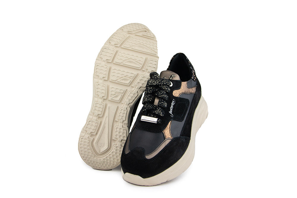 Footnotes Sneaker Lexi Black Gold