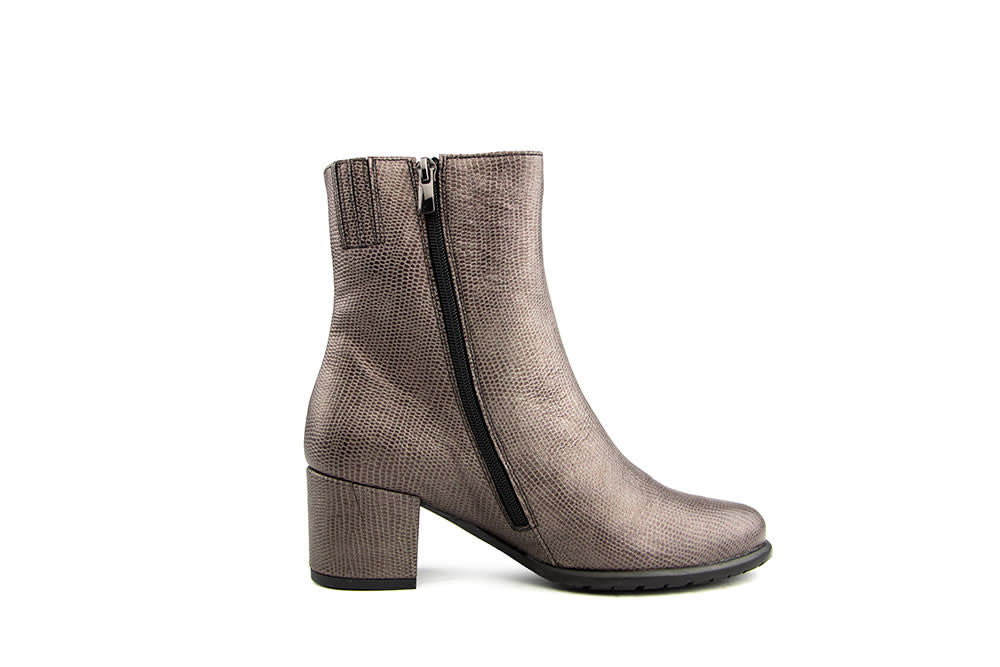 Footnotes Enkellaars Babs Phython Dark Brown 52.403-4344 K