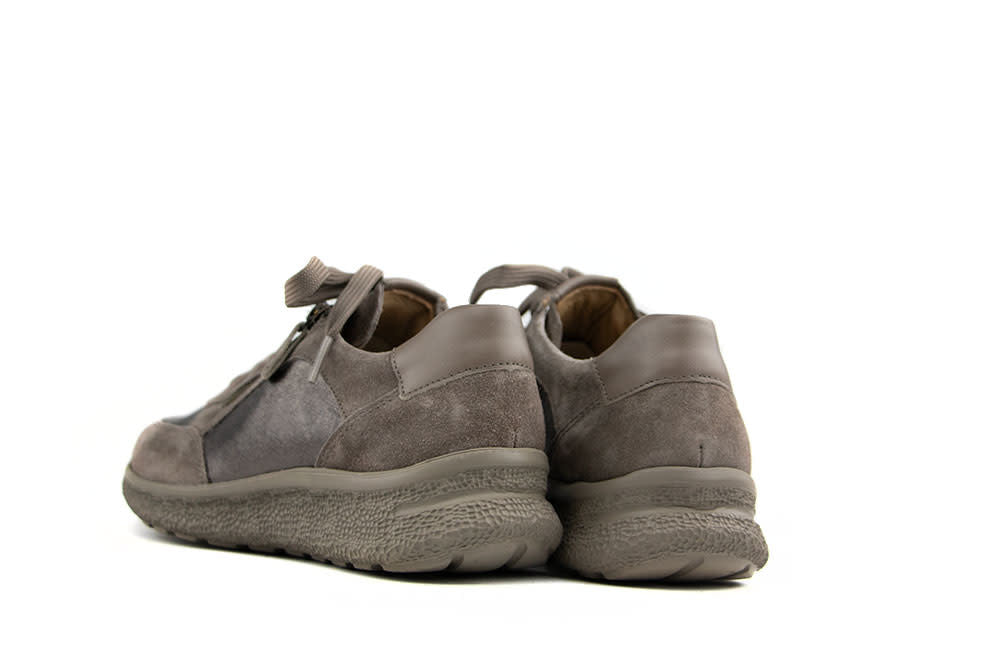 Hartjes Sneaker Rap Muskat Haselnuss Velour K