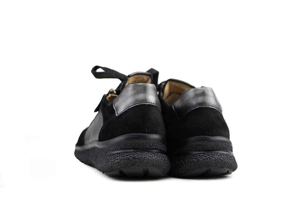 Hartjes Rap Shoe Schwarz Velour Nappa
