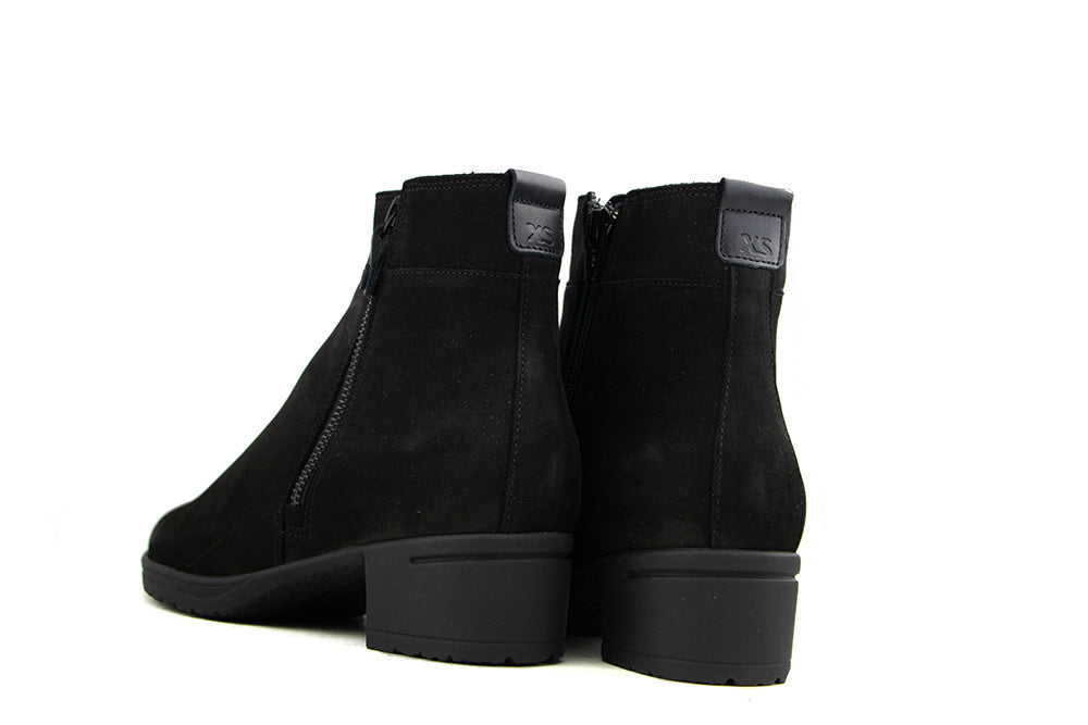 Hartjes Enkellaarsjes Hip Zwart Nubuck