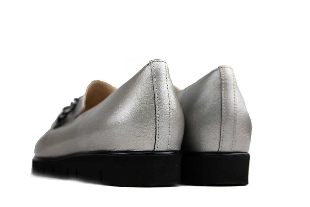 Hassia Loafer Ketting Pearl Crushlack Pisa