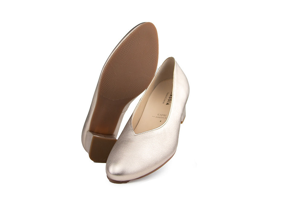 Hassia Pump Lightbronze Perlato Capri