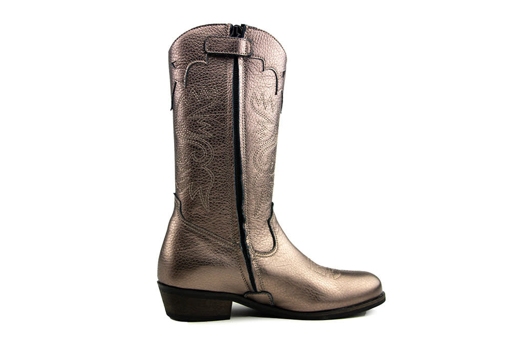 Red Rag Western Boot Bronze Metal