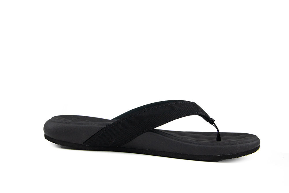 Reef Cushion Harmony Black