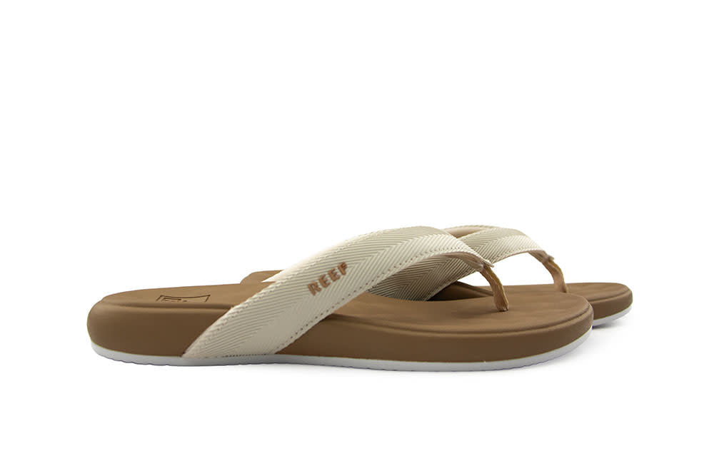 Reef Cushion Melody Sand