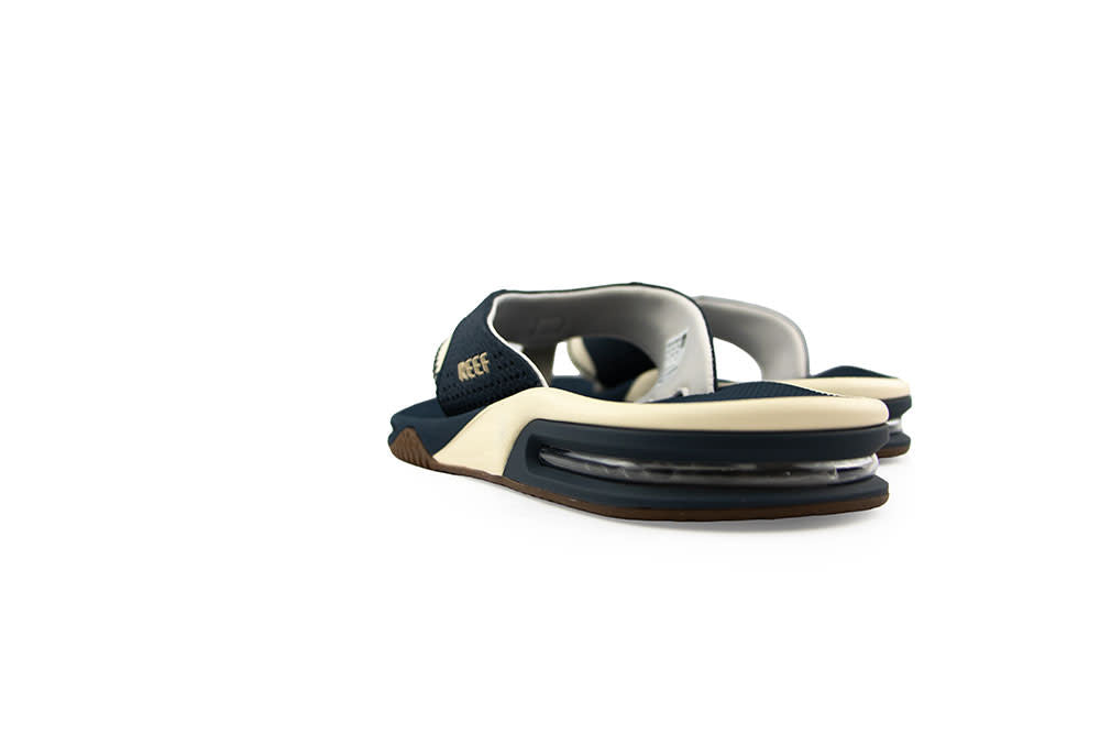 Reef Fanning Navy Oat