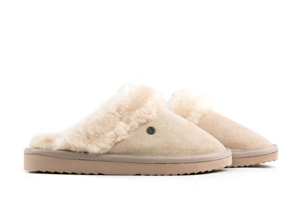 Warmbat Flurry Blush Suede