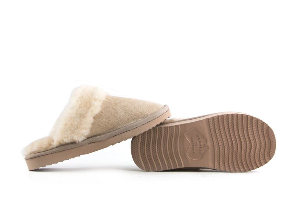 Warmbat Flurry Blush Suede