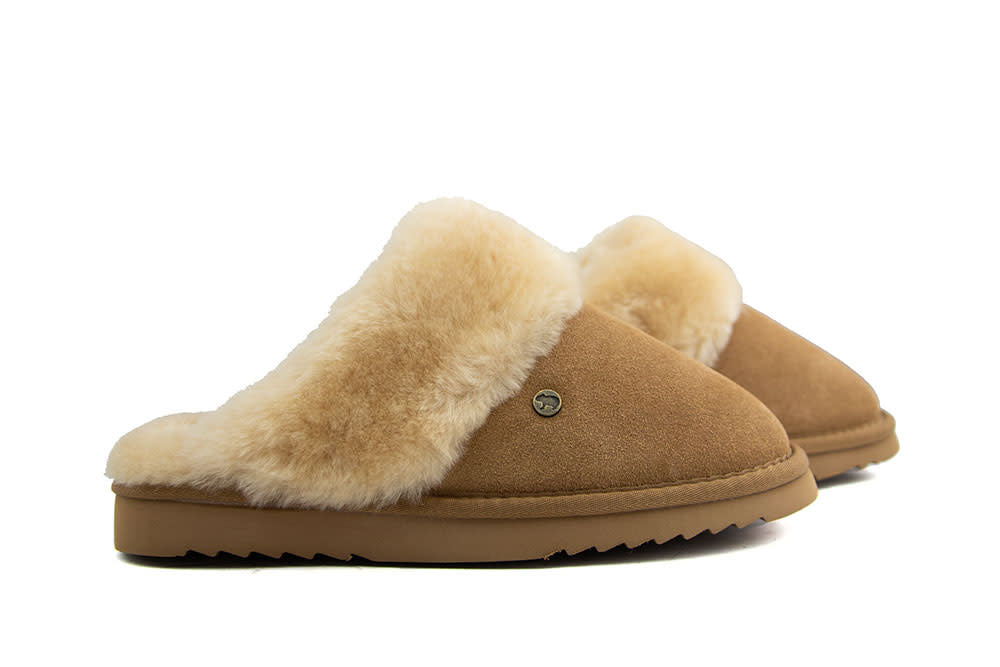 Warmbat Flurry Beige Suede