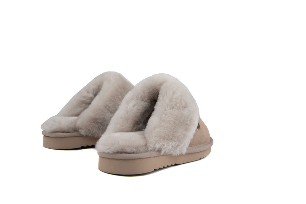 Warmbat Flurry Taupe Suede
