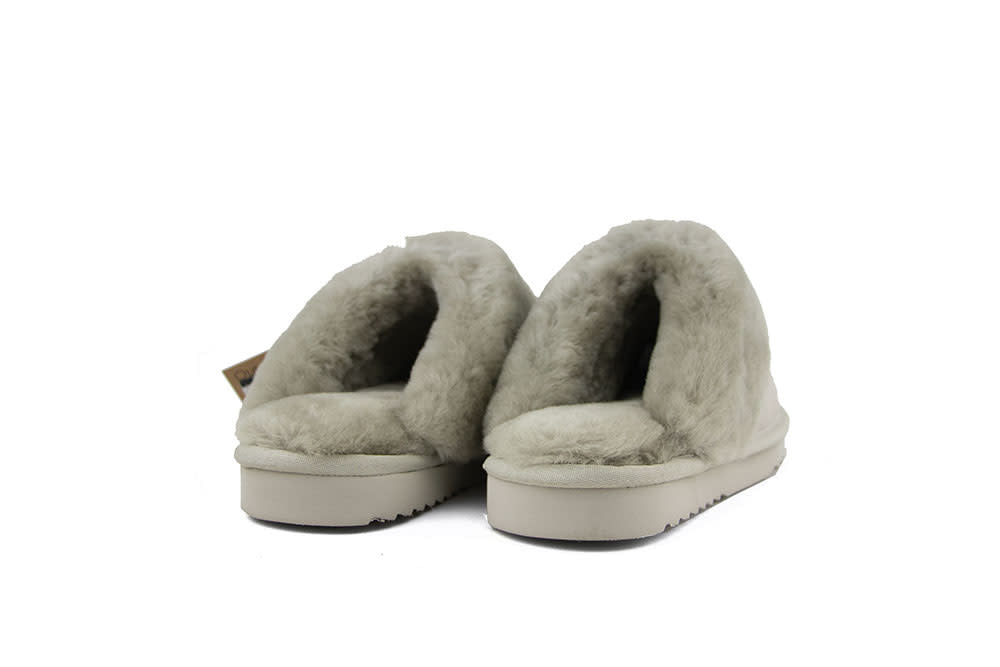 Warmbat Flurry Cement Suede