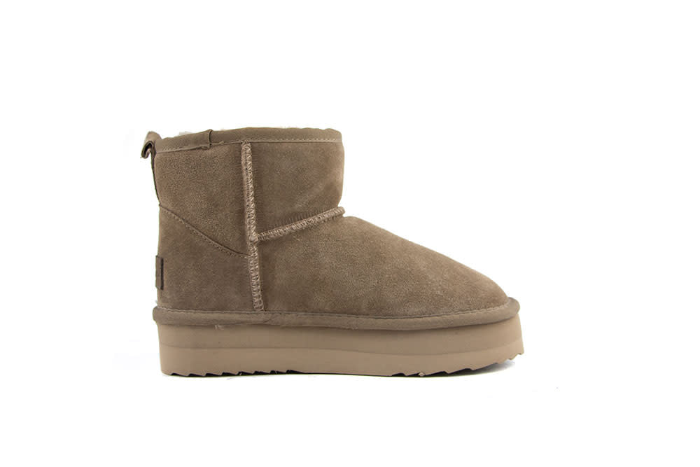 Warmbat Wallaby Plateau Mud Suede